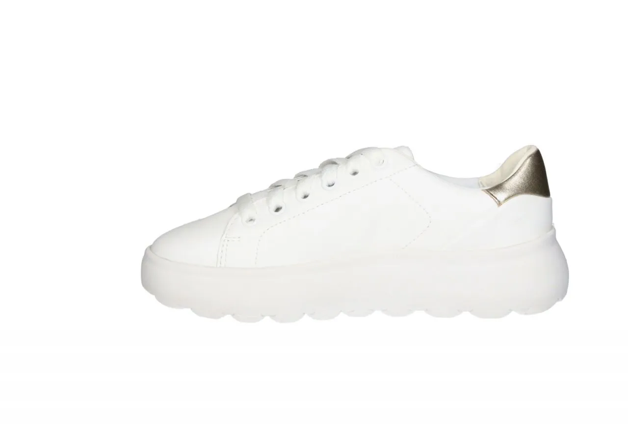 Sneaker Piel Blanco Pieza Talon Dorado Piso Grueso